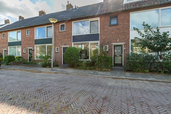 Medium property photo - Anna van Saksenstraat 16, 2351 RL Leiderdorp